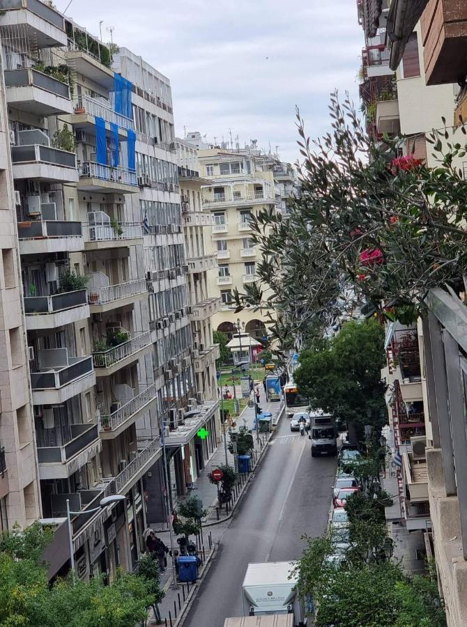 Center Point Thessaloniki Lägenhet Exteriör bild